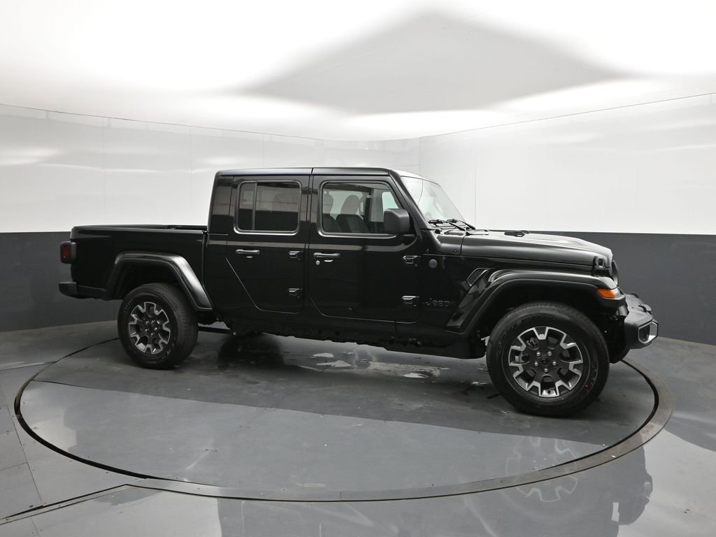 New 2026 Black Clearcoat Jeep Sahara image 26