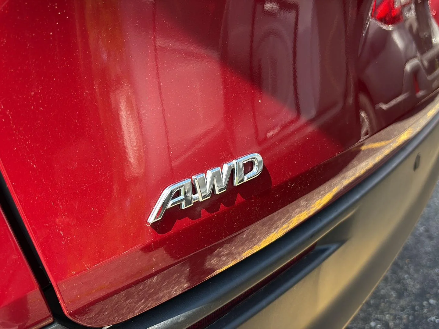 Used 2024 Ruby Flare Pearl Toyota XLE image 19
