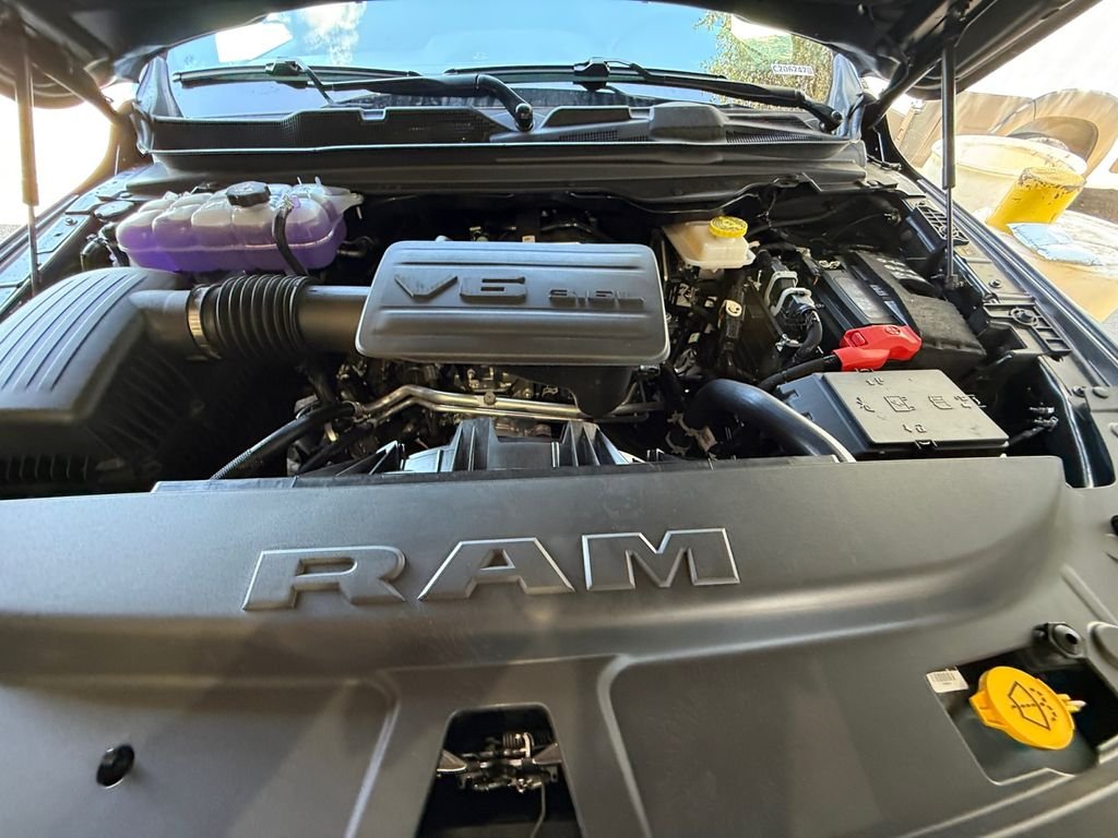 New 2026 Granite Crystal Metallic Clearcoat RAM Express image 20