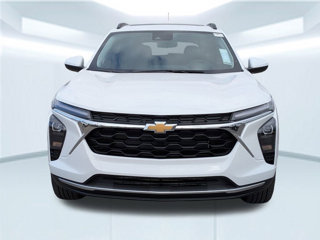 2026 Chevrolet Trax LT - Photo 11