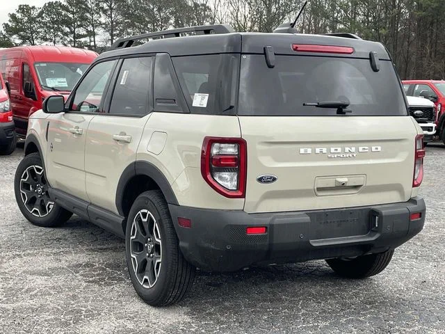 New 2025 Desert Sand Ford Outer Banks® image 4
