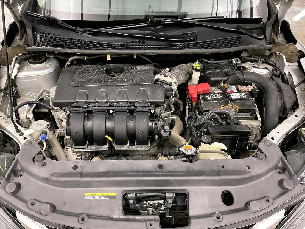Used 2017 Silver Nissan SR image 14