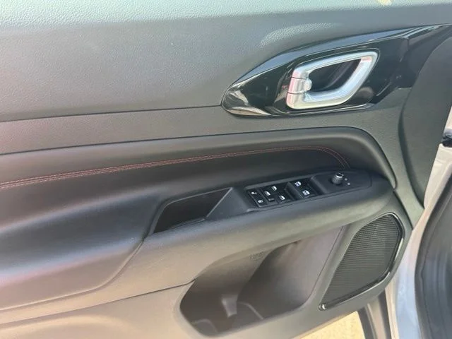 Used 2024 Silver Jeep Trailhawk image 15