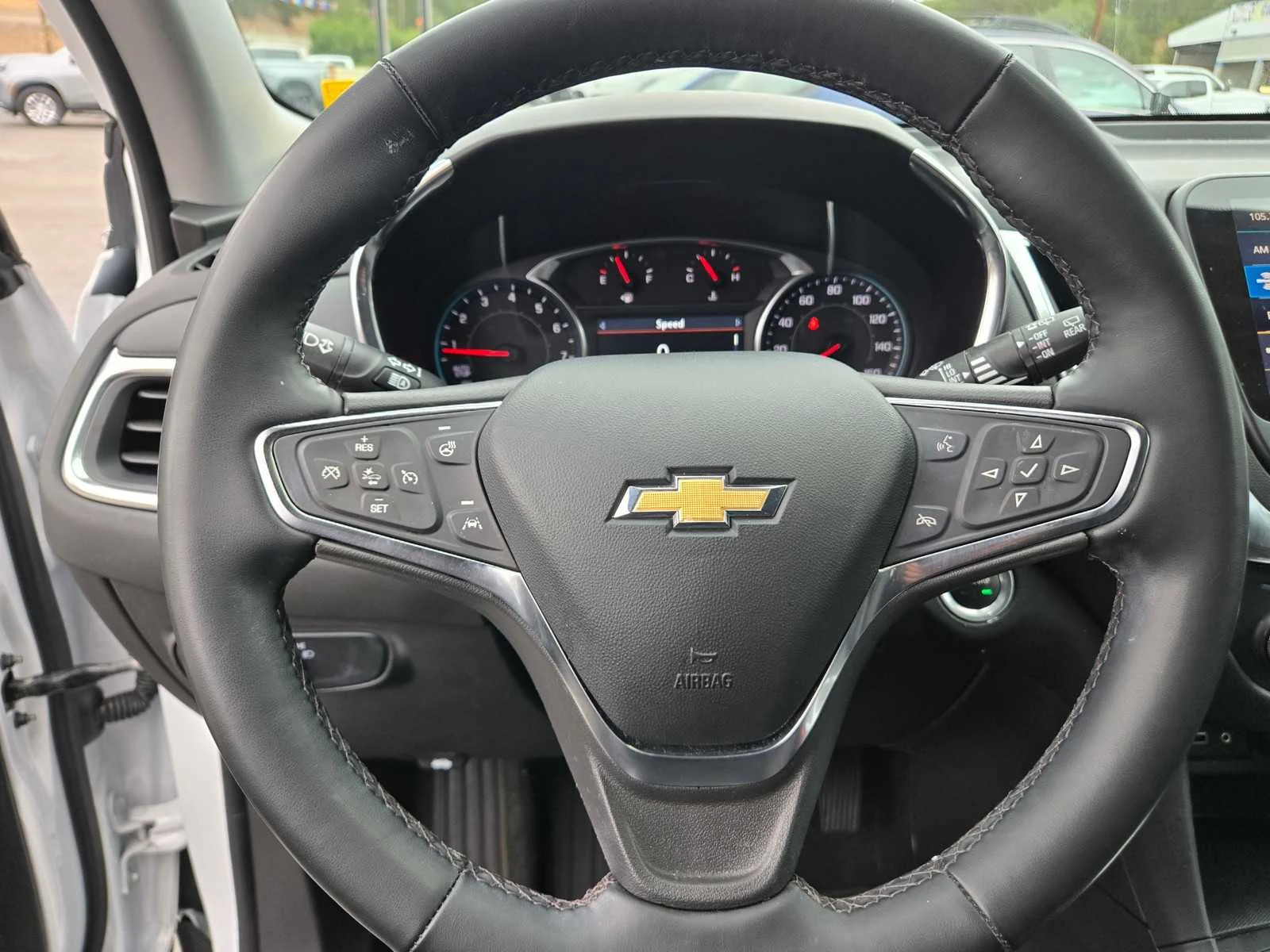 Used 2024 Summit White Chevrolet LT image 26