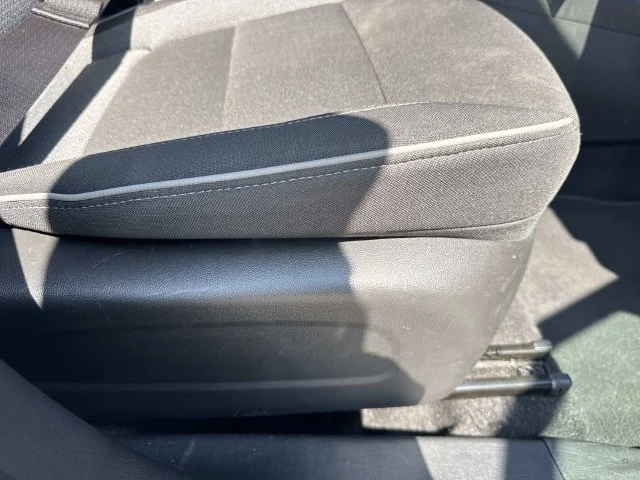 Used 2025 White Chevrolet LT image 33