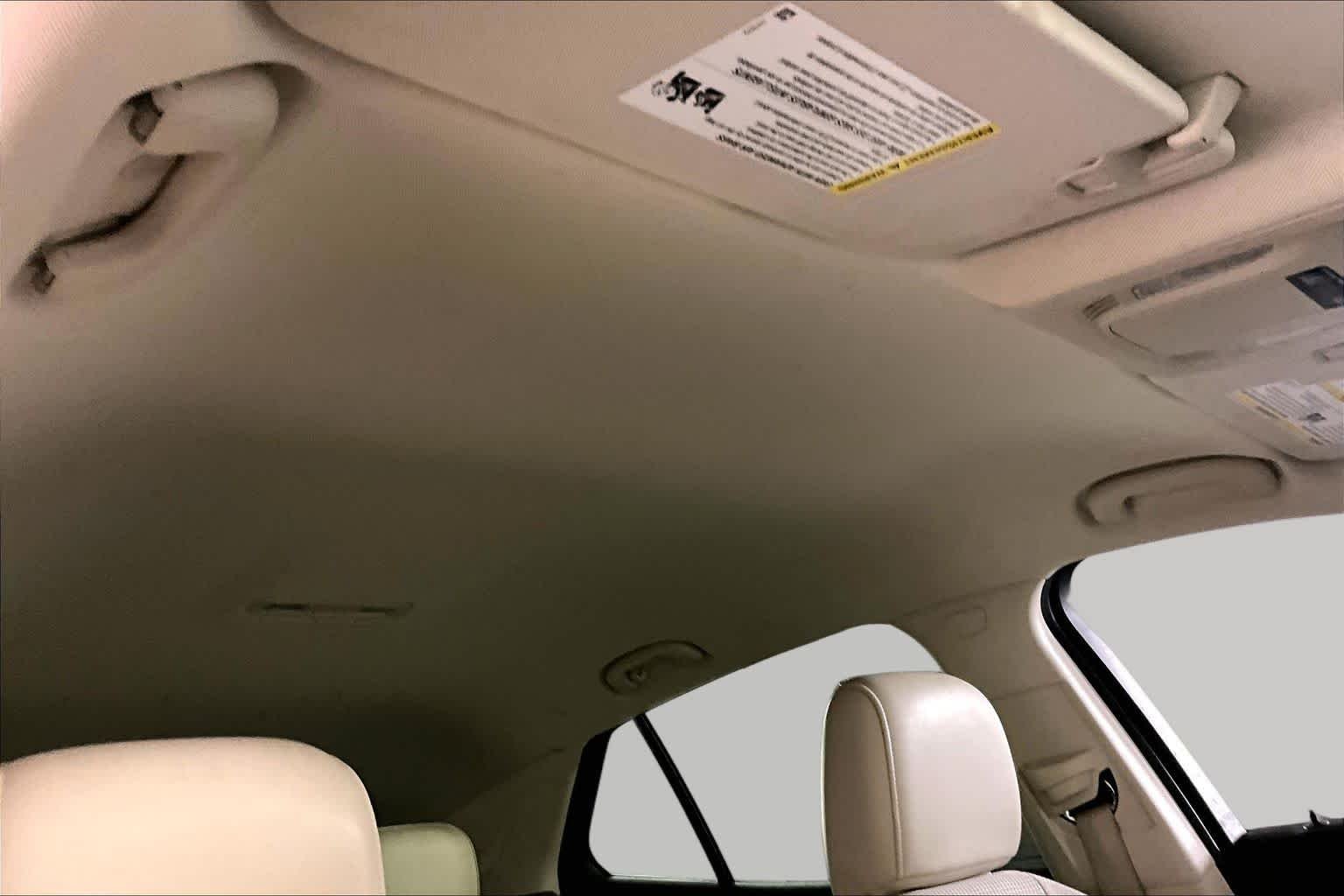 Used 2023 Sapphire Metallic Buick Preferred image 13