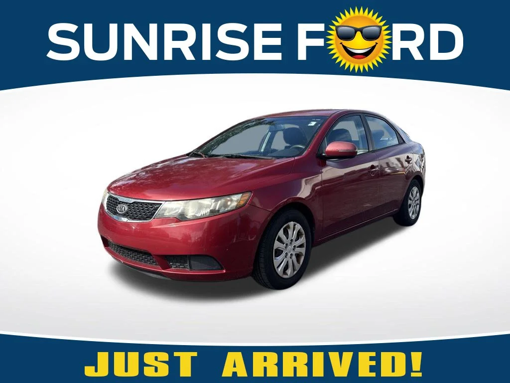 Used 2011 Red Kia EX image 1
