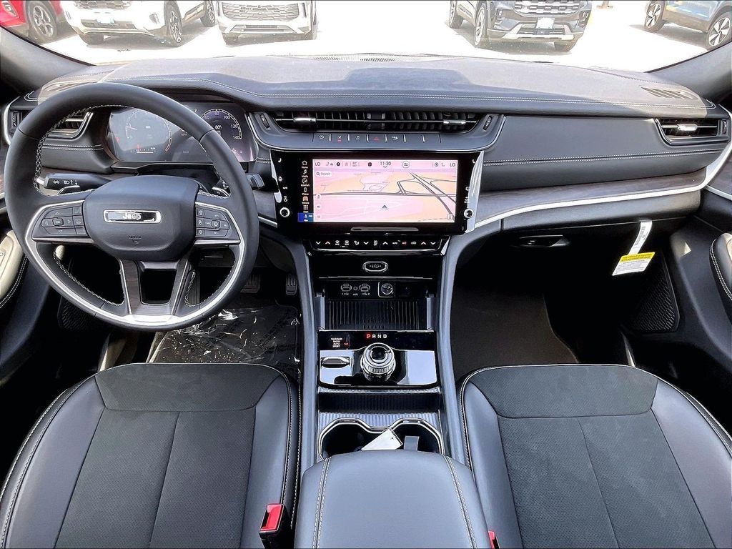 New 2026 Bright White Clearcoat Jeep Laredo image 11
