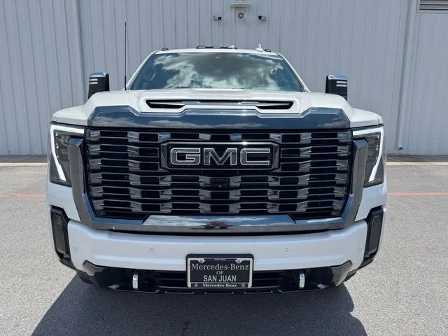 Used 2024 White Frost Tricoat GMC Denali Ultimate image 14