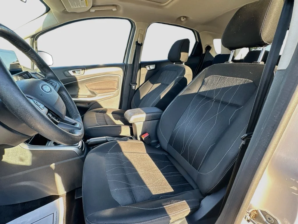 Used 2018 White Ford SE image 25