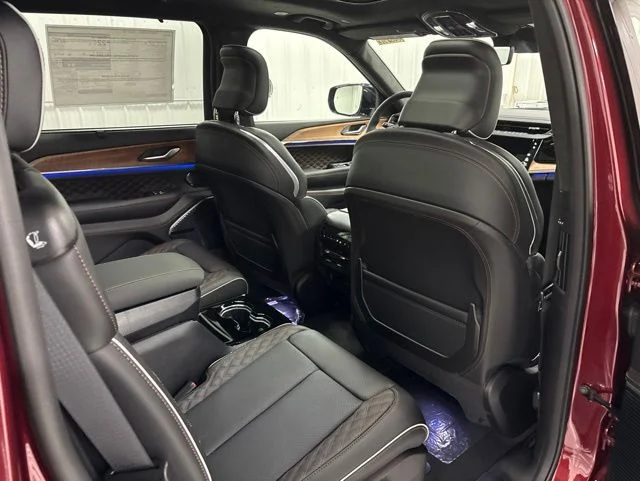 New 2026 Velvet Red Pearl-Coat Exterior Paint Jeep Summit image 39
