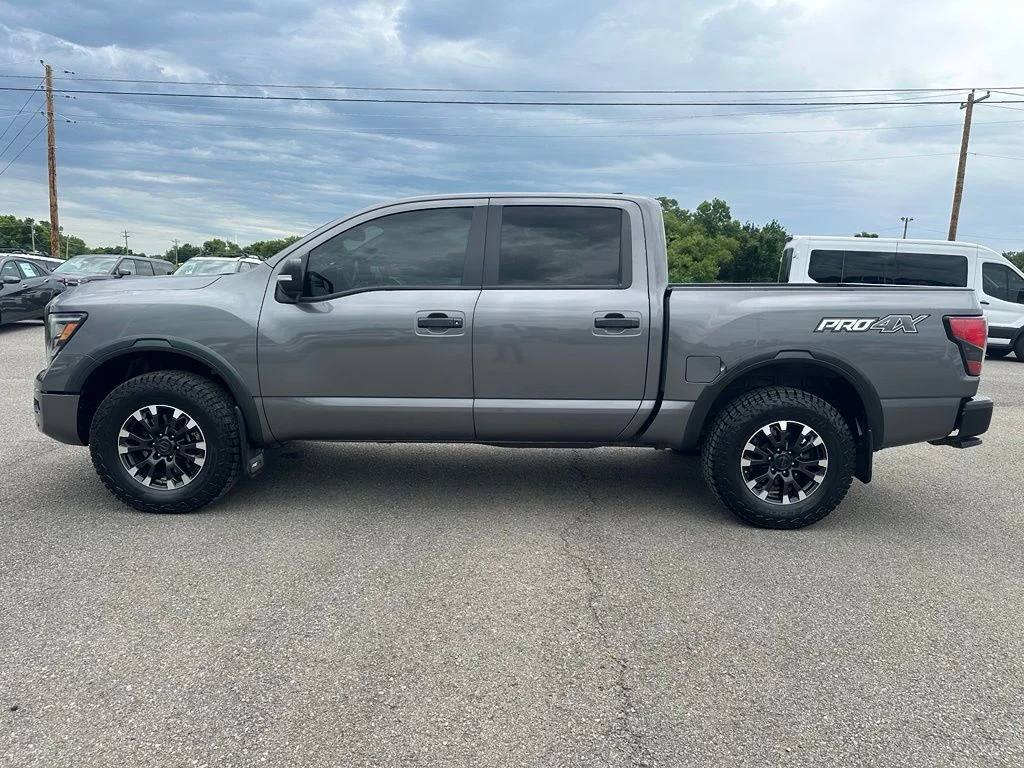 Used 2022 Gun Metallic Nissan PRO-4X image 8