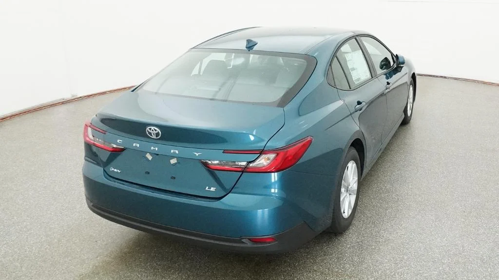 New 2026 Ocean Gem Toyota LE image 20