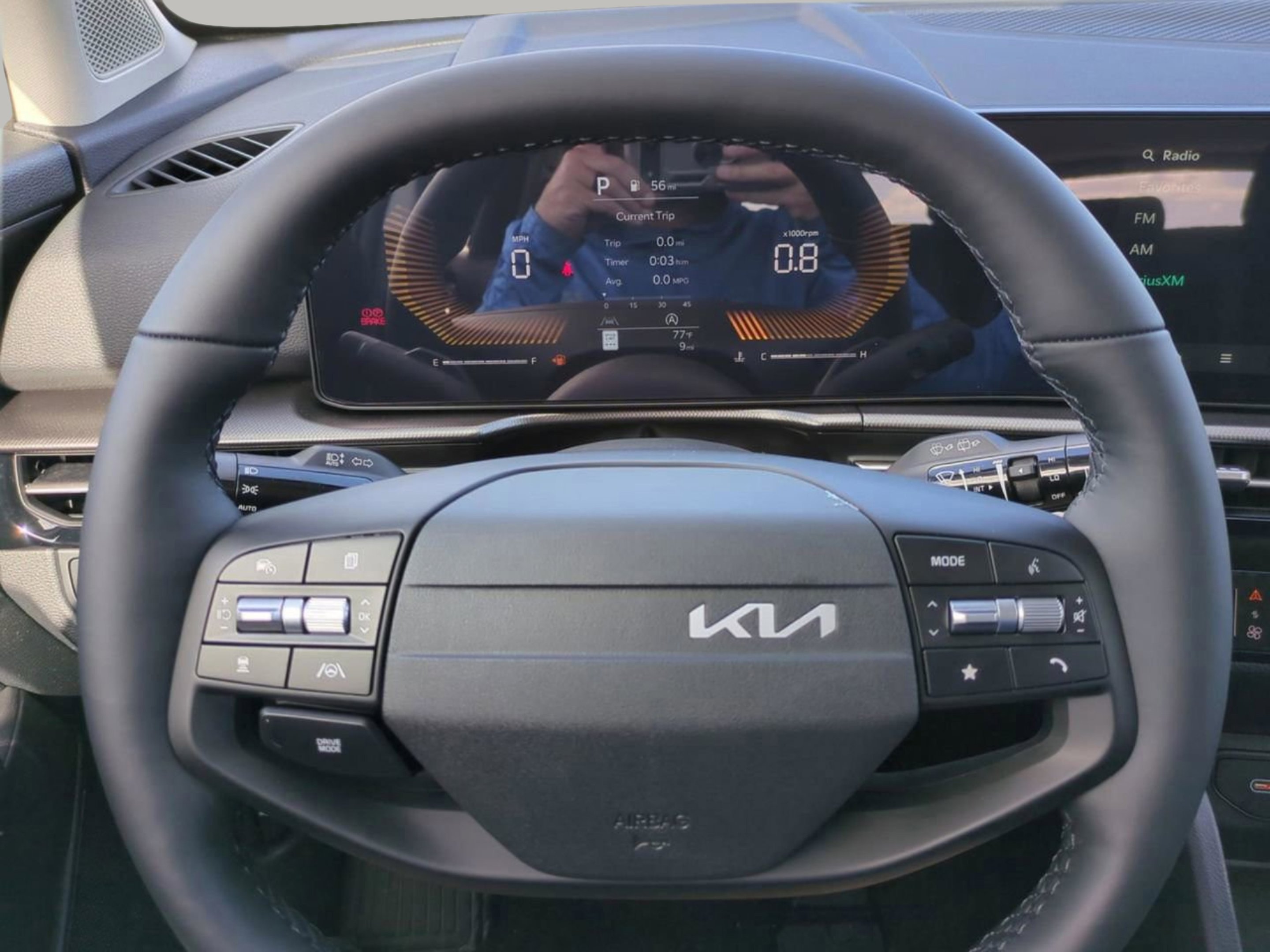 New 2026 Glacial White Pearl Kia LX image 24