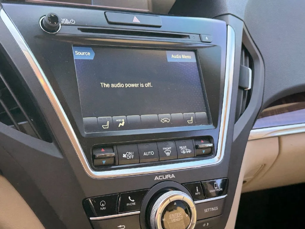 Used 2018 White Acura 3.5L image 10