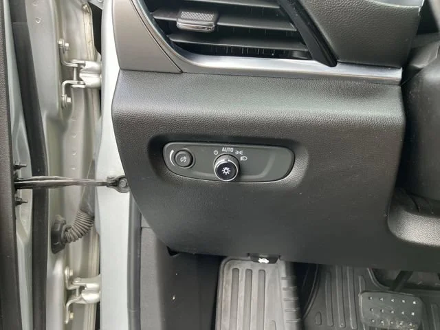 Used 2018 SILVER ICE METALLIC Chevrolet LS image 17