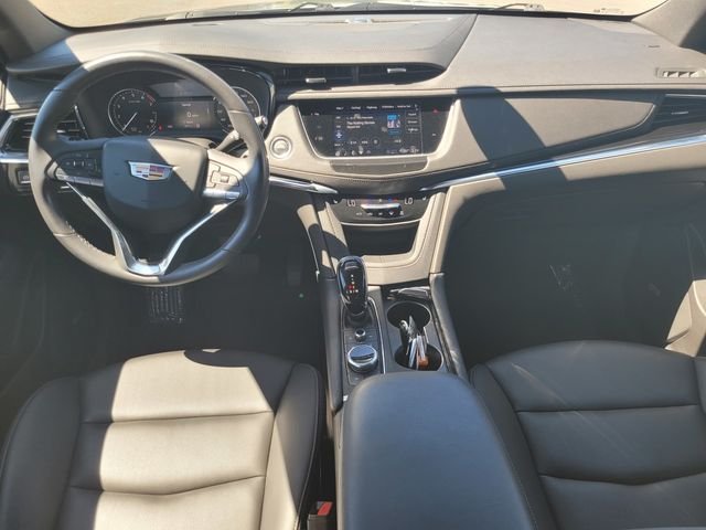 Used 2024 Silver Cadillac Luxury image 16
