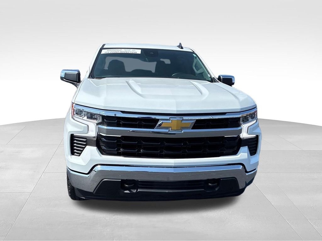 Used 2023 White Chevrolet LT image 8