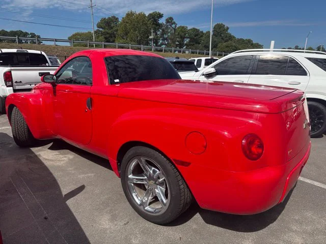 Used 2005 Red Chevrolet Base image 2