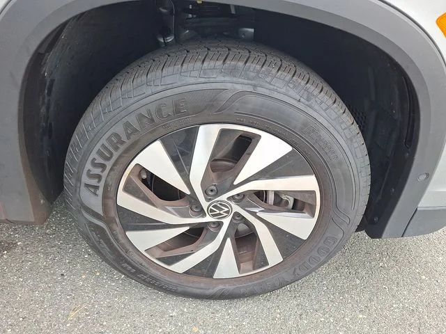 Certified Used 2025 Silver Volkswagen 2.0T S image 8