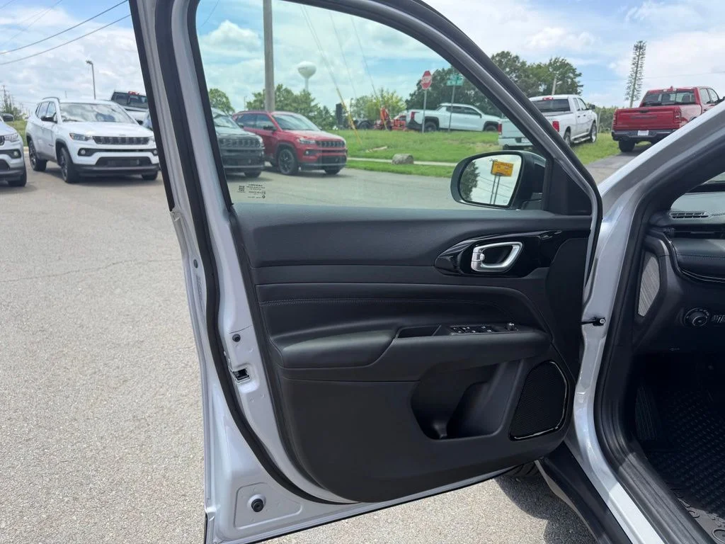 New 2026 Silver Jeep Latitude image 13