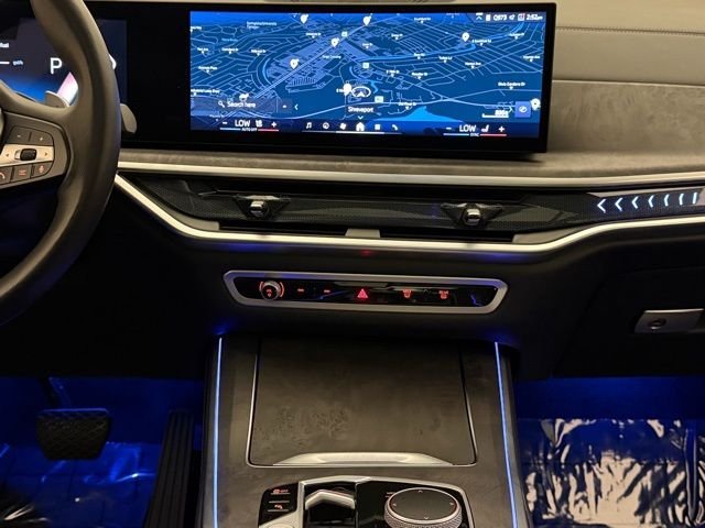 Used 2025 Skyscraper Gray Metallic BMW xDrive40i image 33