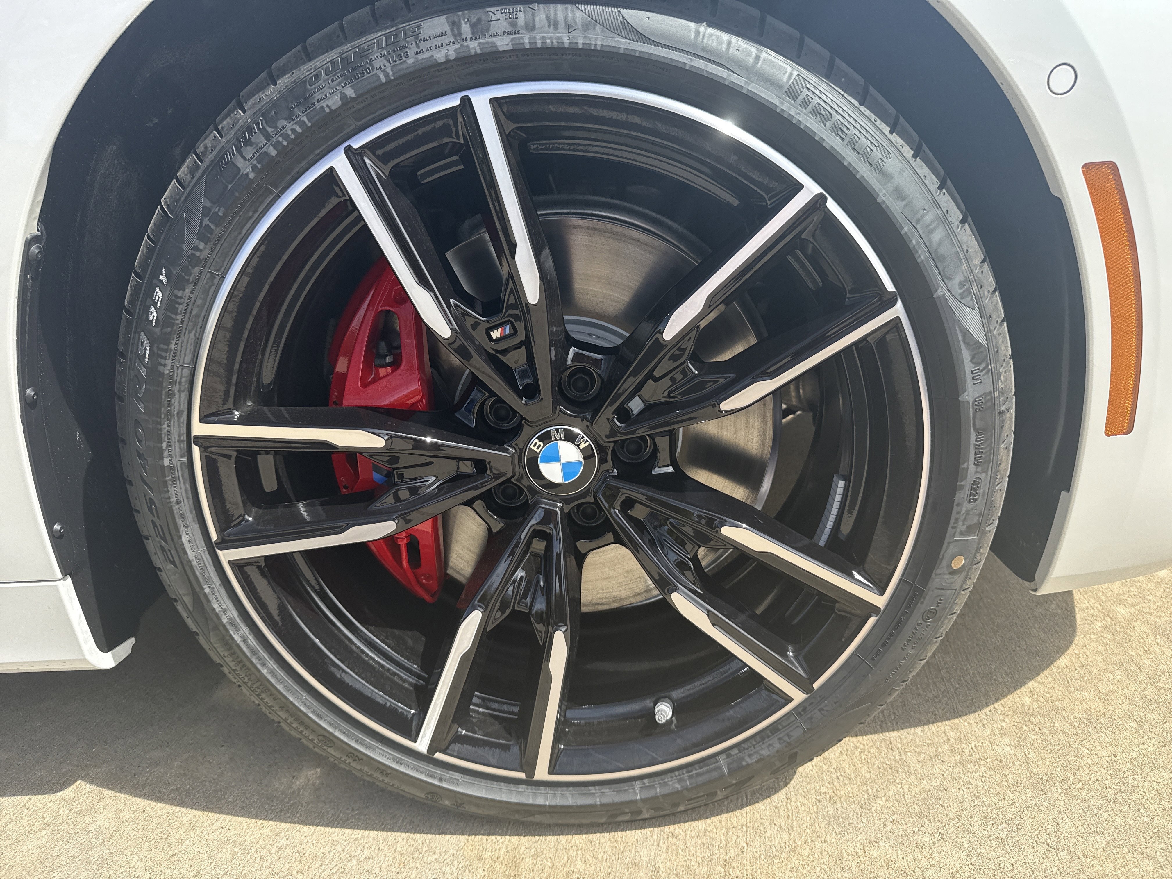 New 2026 MINERAL WHITE BMW M440i xDrive image 26