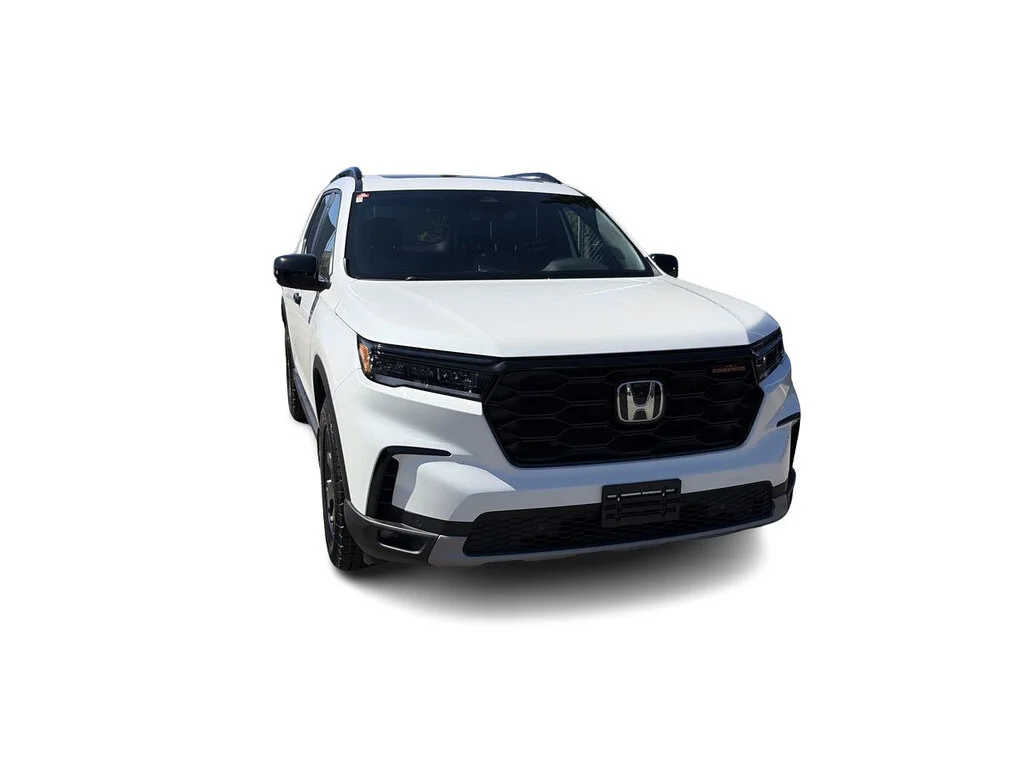 Used 2025 Platinum White Pearl Honda TrailSport AWD Certified Pre-Owned   Clean Title image 3