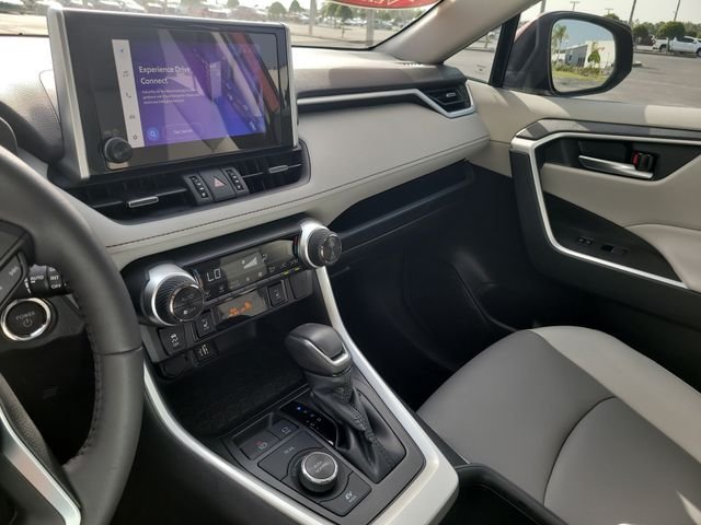 Used 2025 Red Toyota XLE Premium image 21