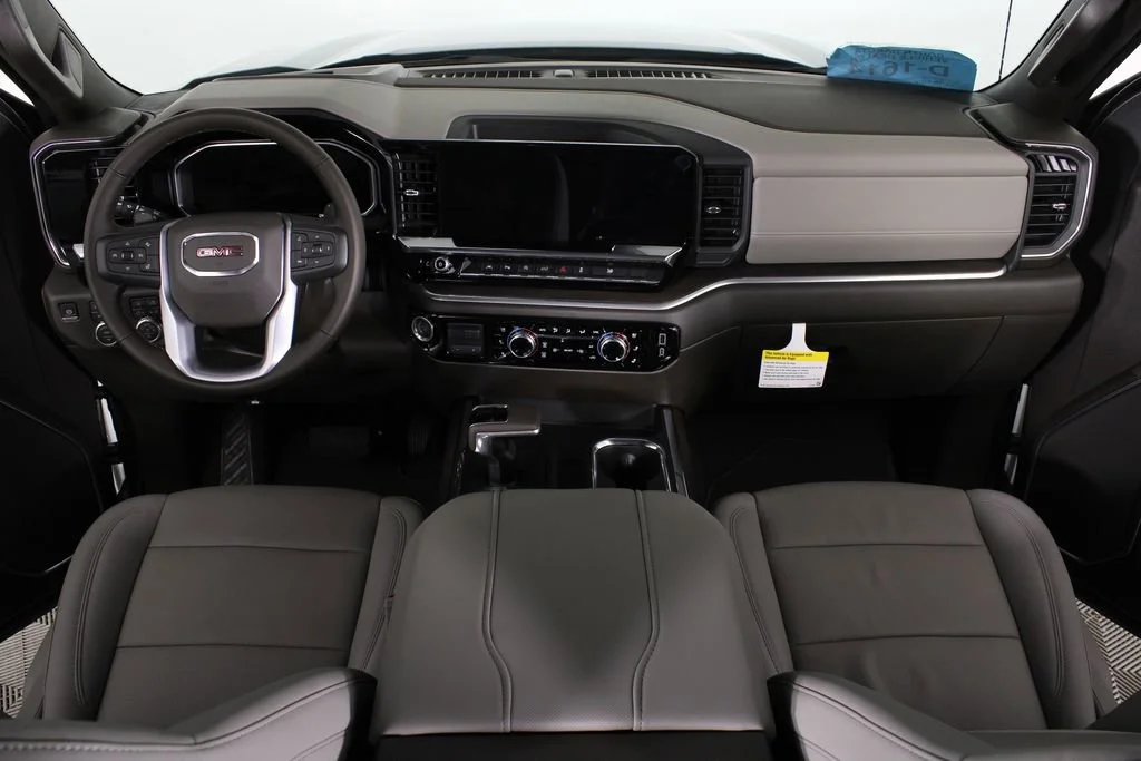 2026 GMC Sierra 1500 SLT - Photo 26