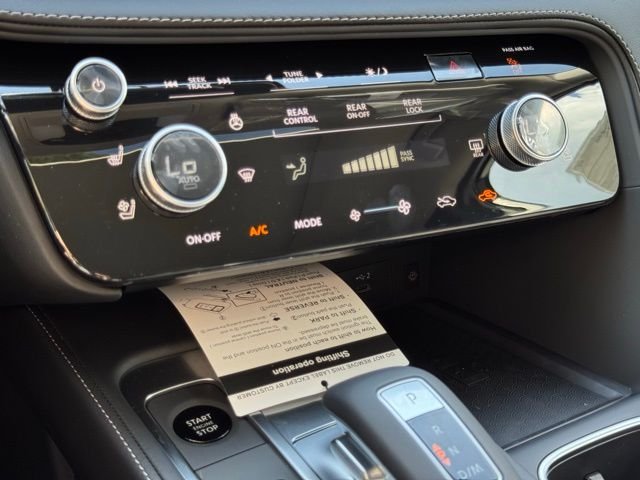 New 2026 HARBOR GRAY INFINITI Luxe AWD image 34