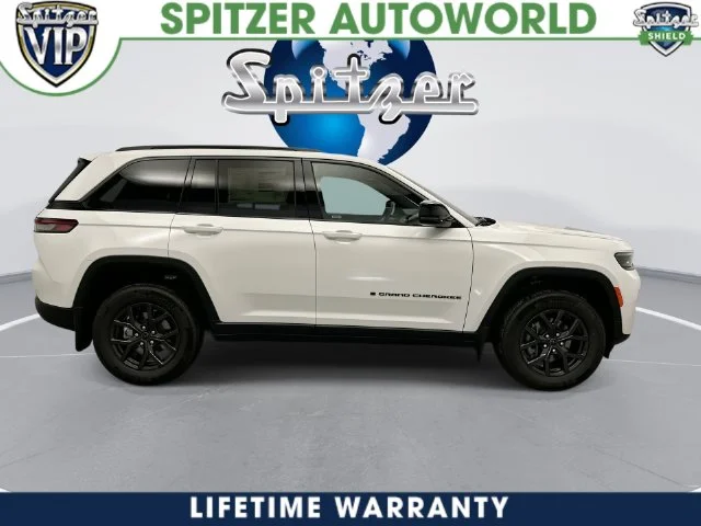 New 2027 Bright White Clear-Coat Paint Jeep Altitude image 11