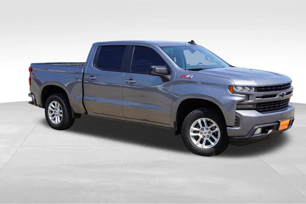 Certified Used 2019 Satin Steel Metallic Chevrolet RST image 2