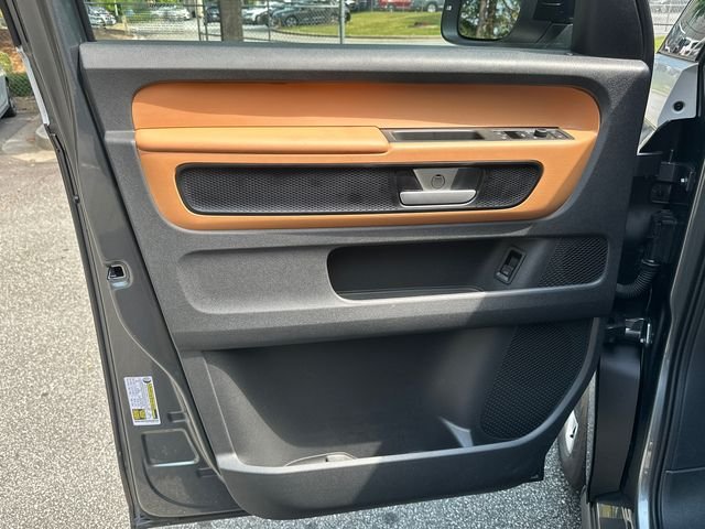 2025 Volkswagen ID. Buzz PRO S - Photo 10