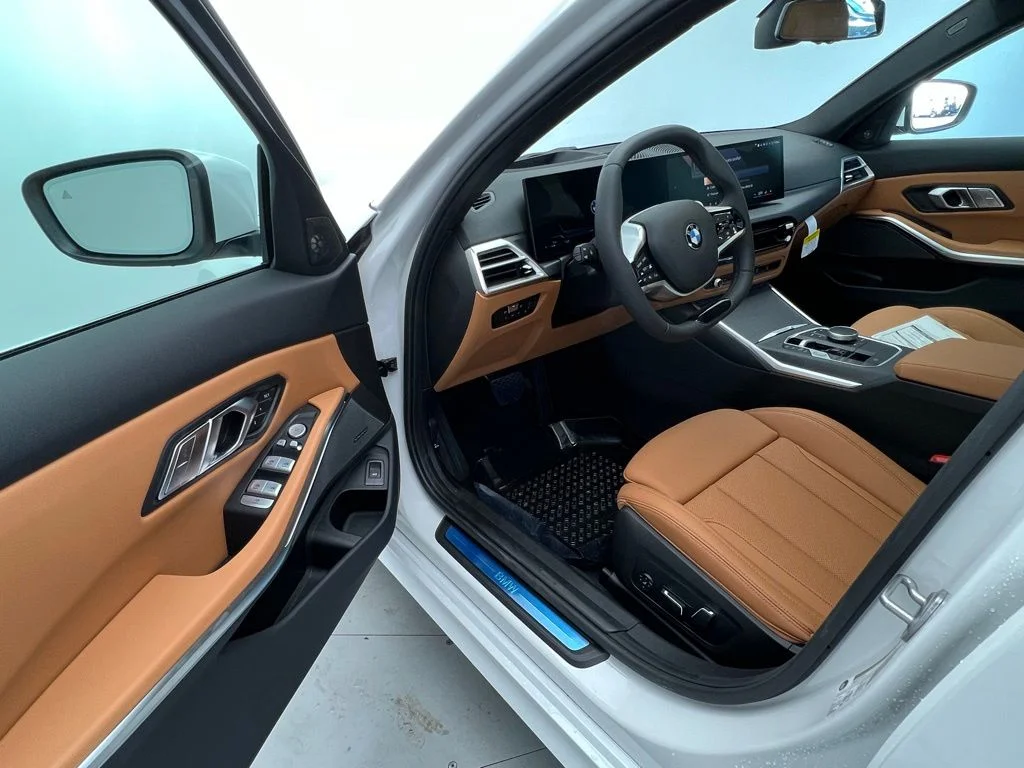 2026 BMW 3 Series 330i - Photo 22