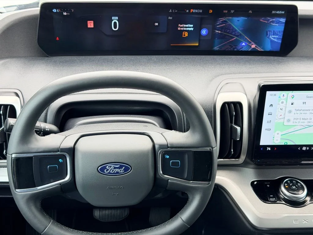 Used 2025 White Ford Active image 20