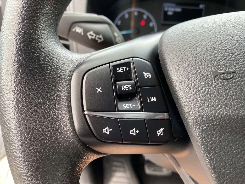 Used 2025 White Ford Base image 17