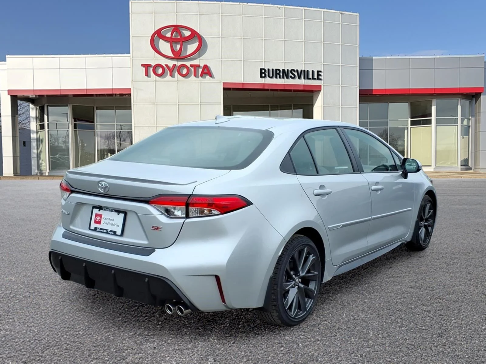 2025 Toyota Corolla SE - Photo 25