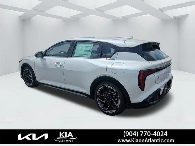 New 2026 Snow White Pearl Kia GT-Line image 5