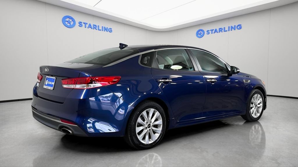 Used 2017 Blue Kia LX image 10