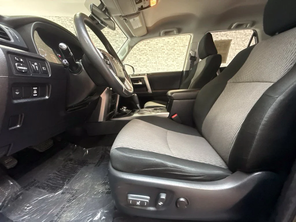 Used 2021 Magnetic Gray Metallic Toyota SR5 image 23