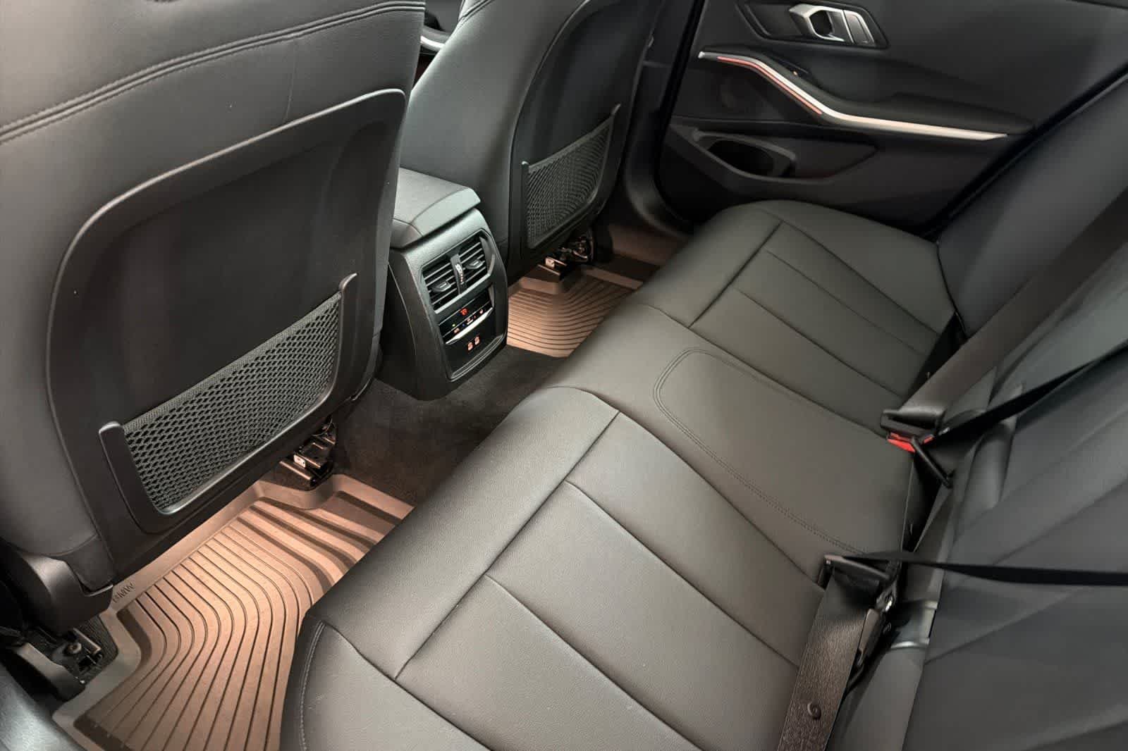 Used 2021 Jet Black BMW 330i image 4
