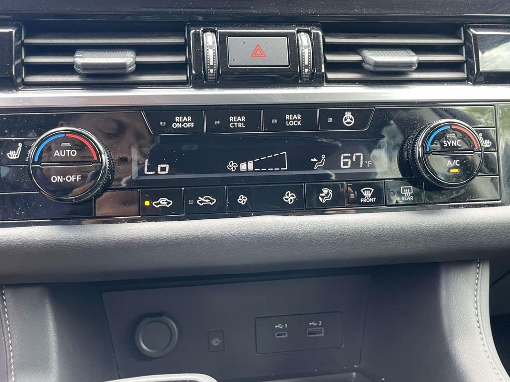 Used 2025 Black Nissan SL image 28