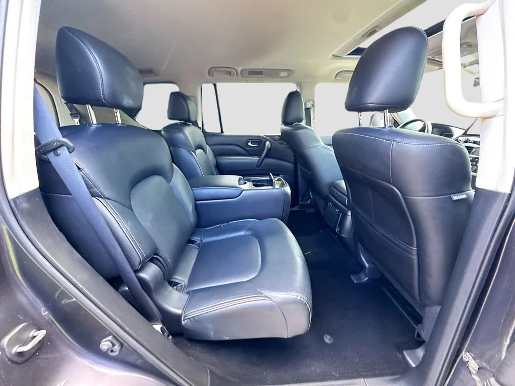 Certified Used 2024 Gray INFINITI LUXE image 31