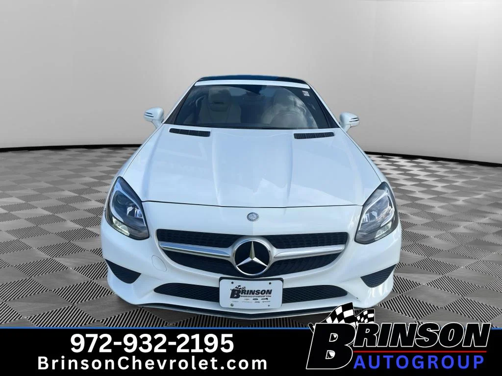 Used 2017 Polar White Mercedes-Benz 300 image 2
