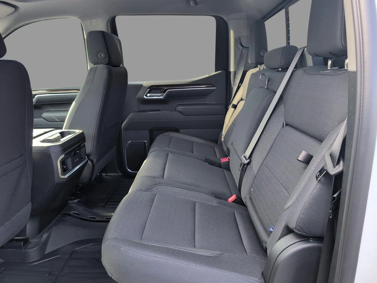 New 2026 Summit White GMC Elevation image 31