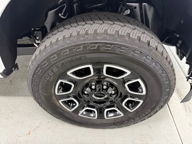 New 2026 Star White Metallic Tri-Coat Ford F-250® Platinum® image 5