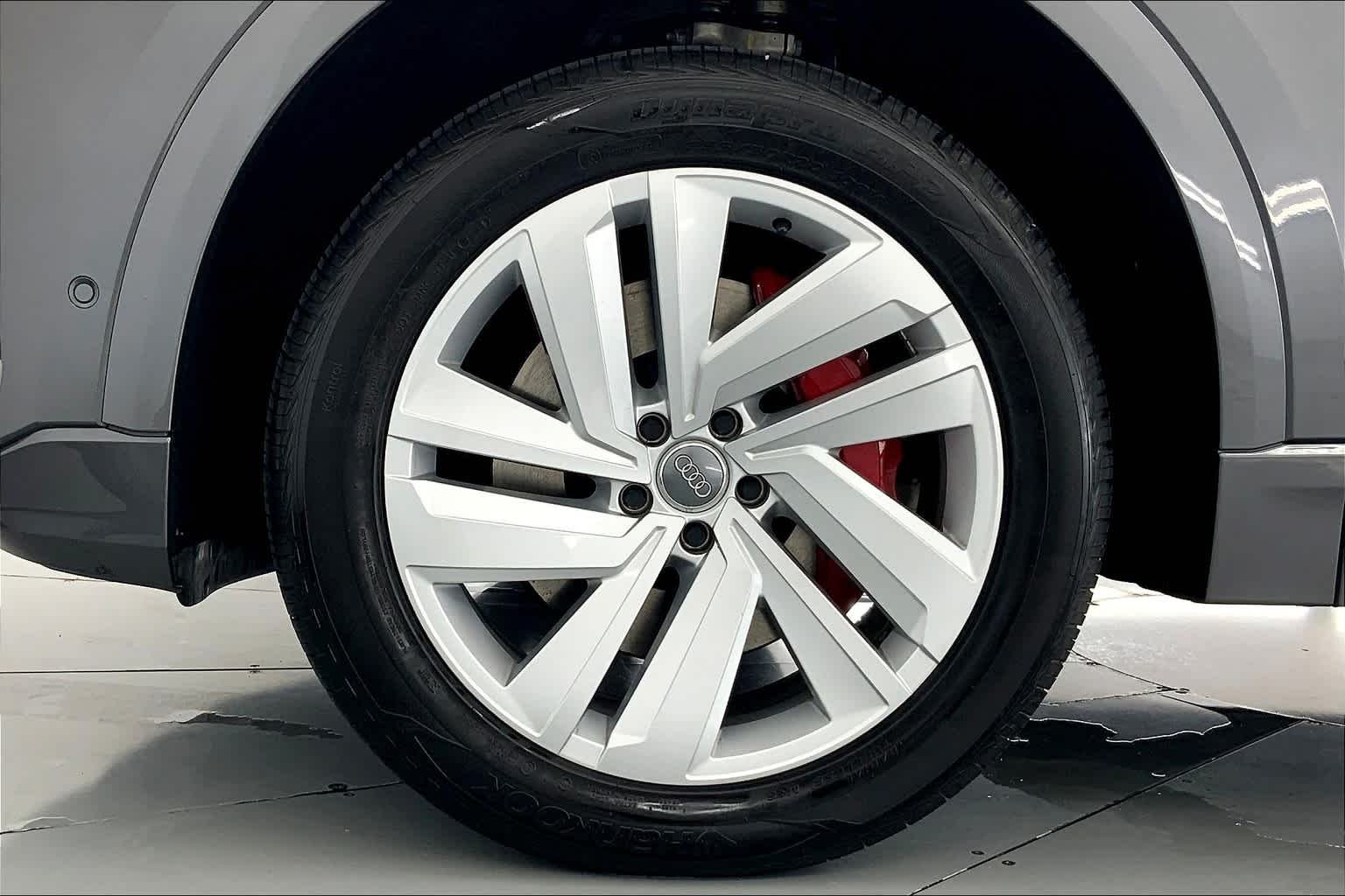Used 2019 Samurai Gray Metallic Audi Premium Plus image 8