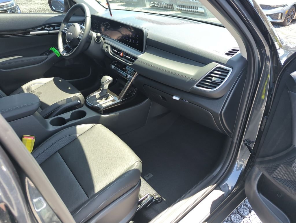 New 2026 Gravity Gray Kia EX image 36