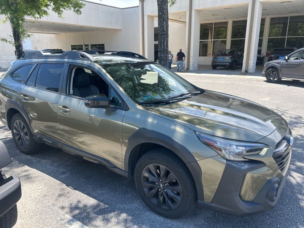 2024 Subaru Outback Onyx Edition's photo